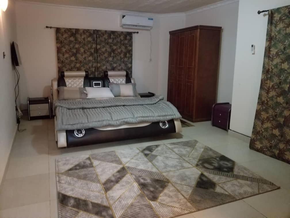 Phagibs Inn Hotel Freetown Exterior photo